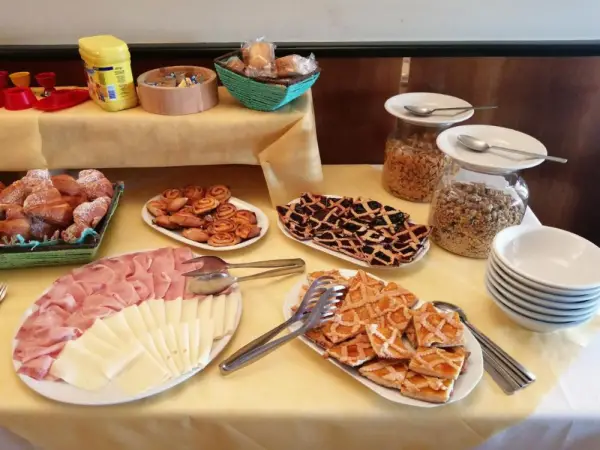 Hotel La Favorita 5